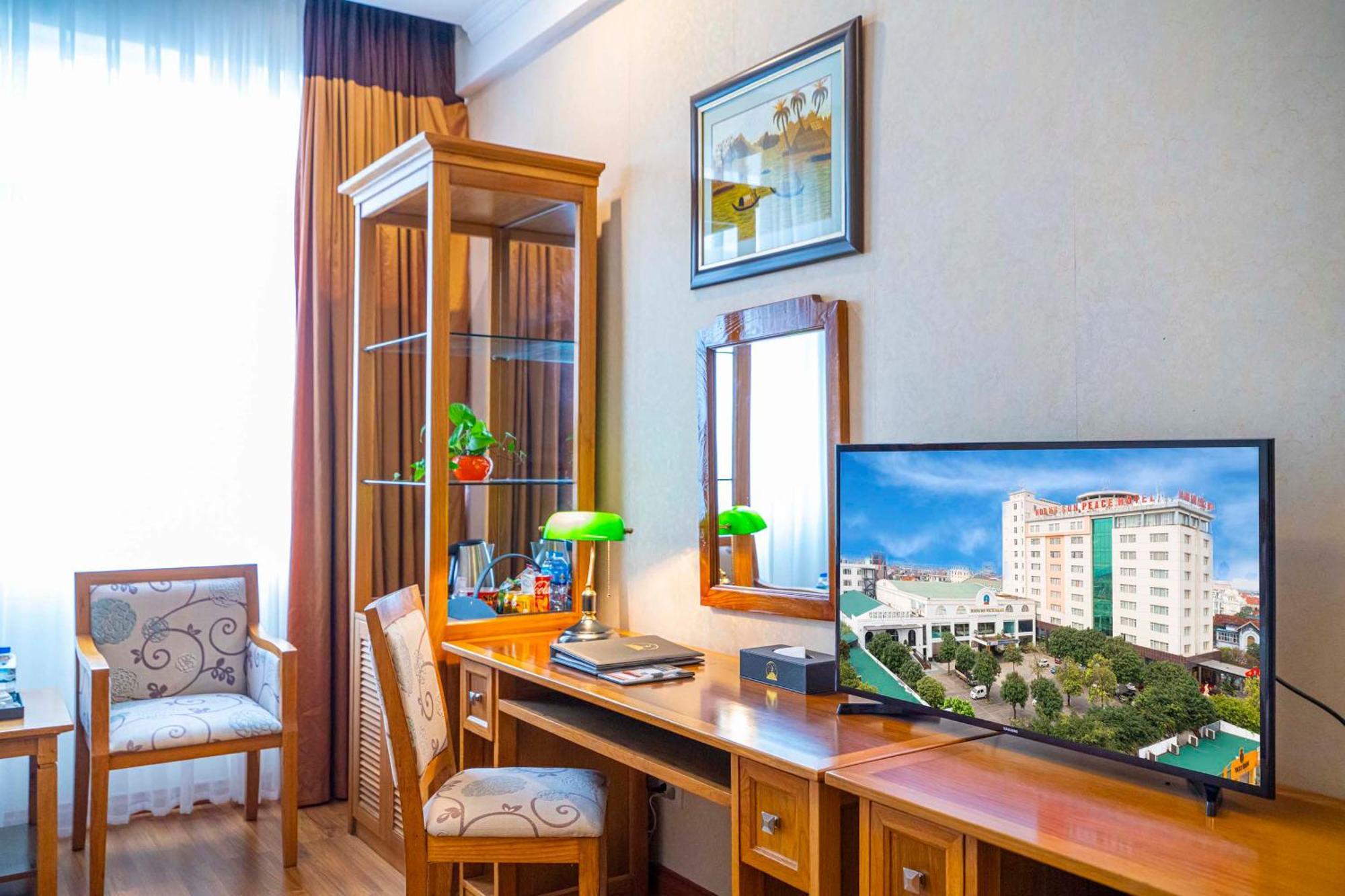 Hoang Son Peace Hotel Ninh Binh Bagian luar foto