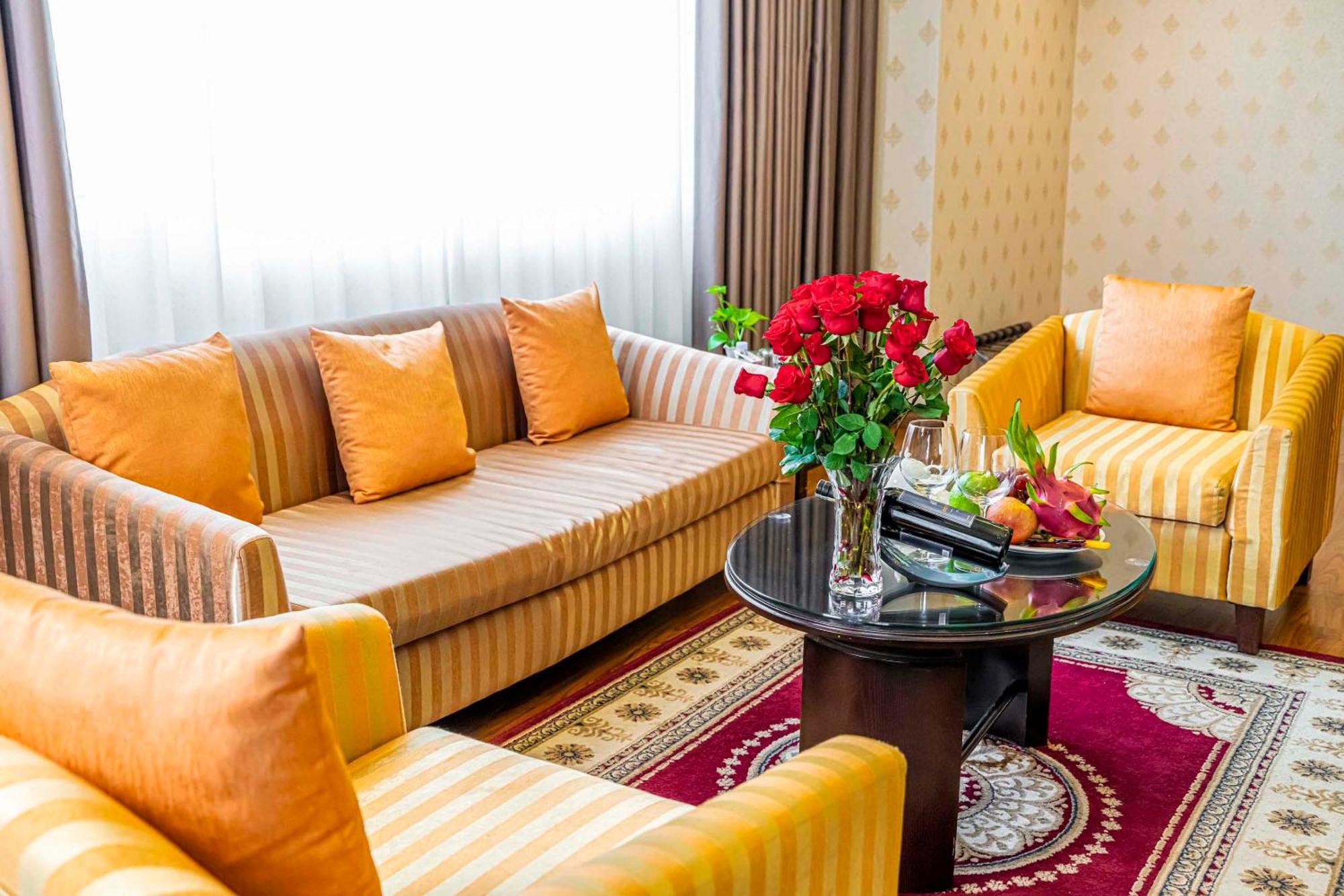 Hoang Son Peace Hotel Ninh Binh Bagian luar foto